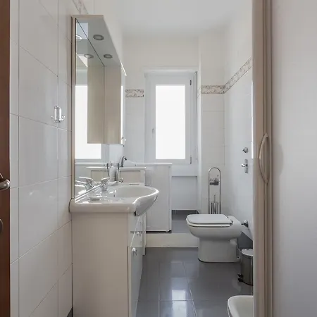 Apartman Cenisio Subway Flat *